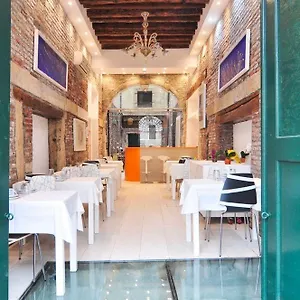 3* Otel Al Mascaron Ridente