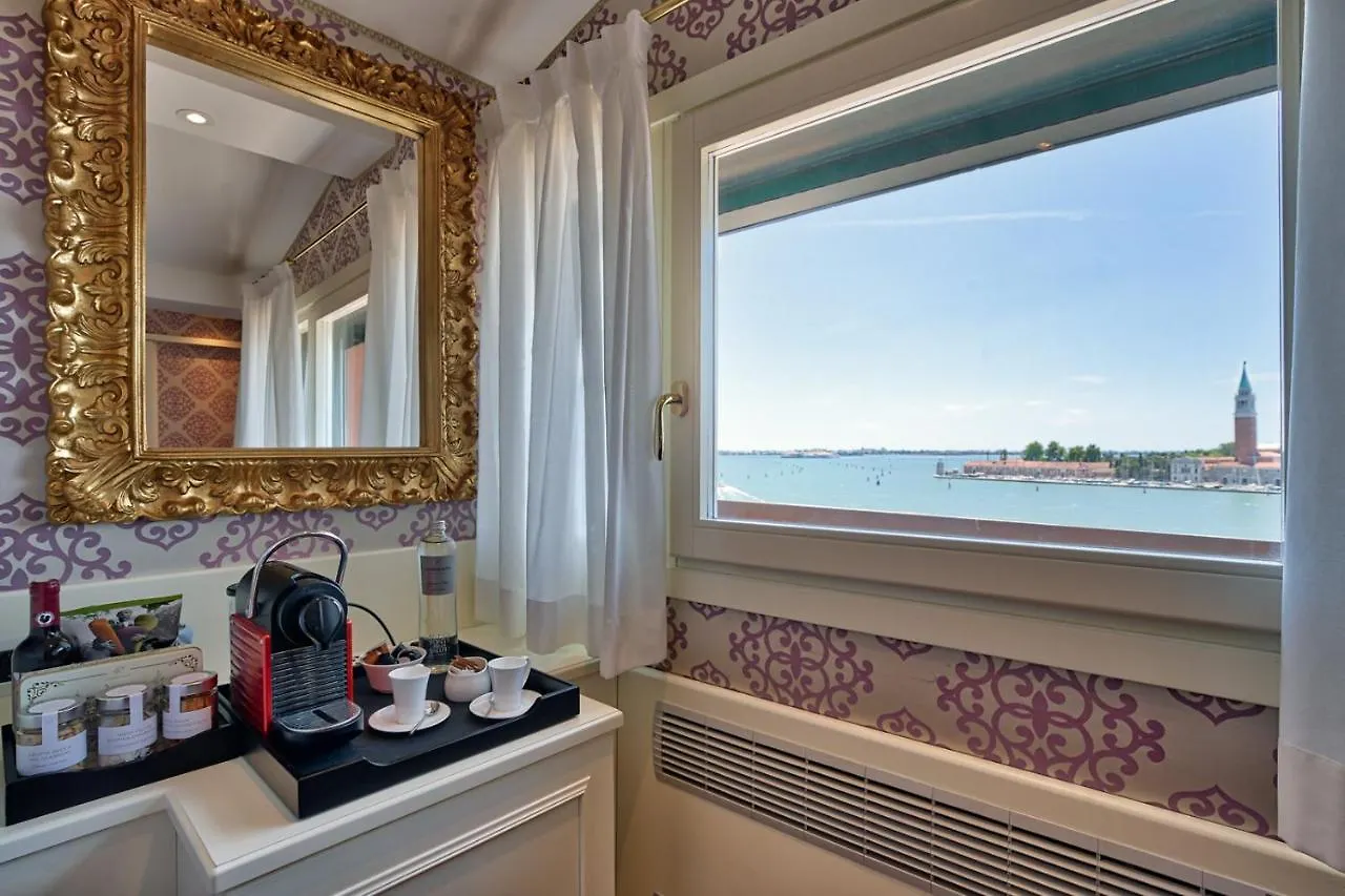 Londra Palace Venezia 5*, Venice
